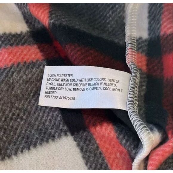 Wondershop NWT size 1X plaid microfleece pajama pants - Picture 4 of 4